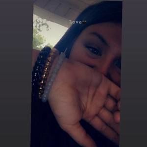 Meet your Posher, Selena